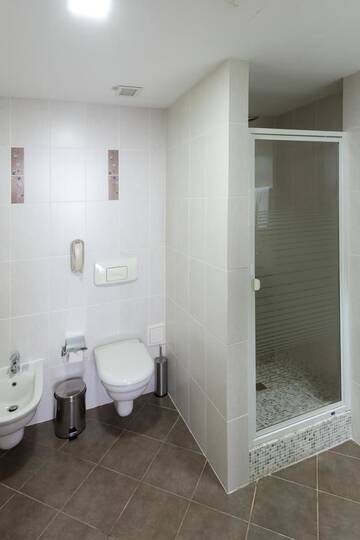 Фото номера Двухместный номер Делюкс с 1 кроватью Отель Hotel Duman г. Нур-Султан 3