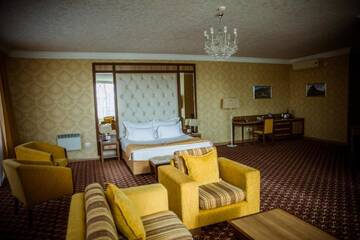 Фото номера Люкс Отель Jumbaktas Astana Hotel г. Нур-Султан 6