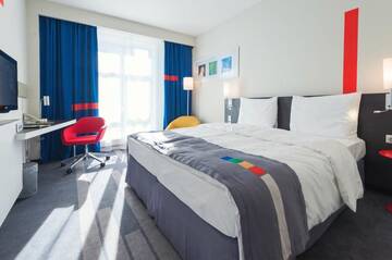Фото номера Стандартный номер Отель Park Inn by Radisson Hotel Astana г. Нур-Султан 4