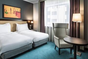 Фото номера Стандартный номер Отель Radisson Hotel Astana г. Нур-Султан 11