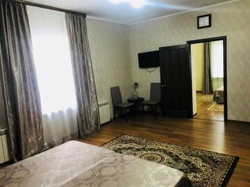 Фото номера Четырехместный номер &quot;Комфорт&quot; Отель Sultan Beibarys г. Нур-Султан 4